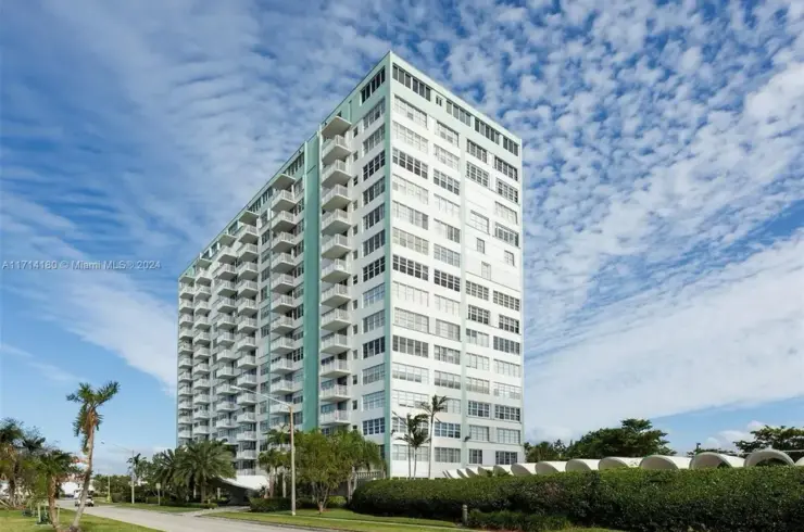 2150 Sans Souci Blvd Unit C1002