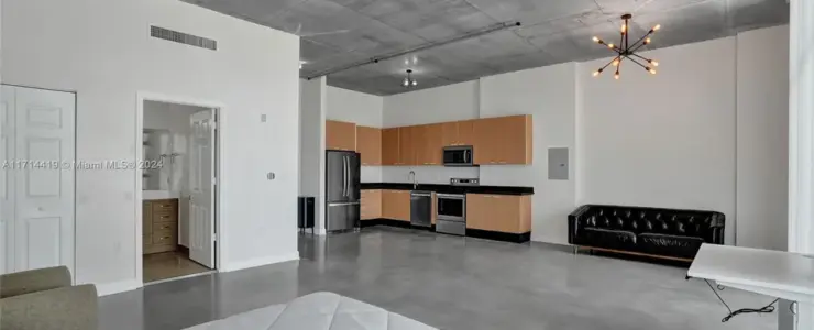 2100 Van Buren St Apt 311