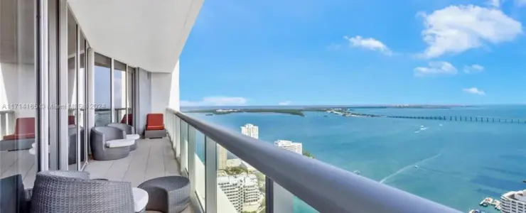 495 Brickell Ave Apt 4805