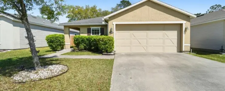 12106 Alexandra Dr