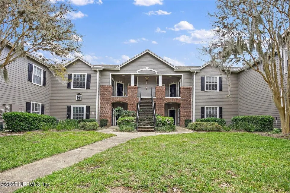 10000 Gate Pkwy N Apt 714 10000 Gate Pkwy N Apt 714