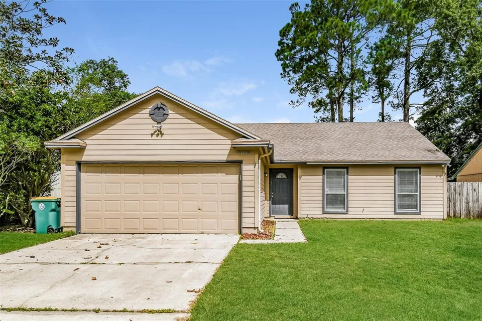 3859 English Colony Dr N 3859 English Colony Dr N