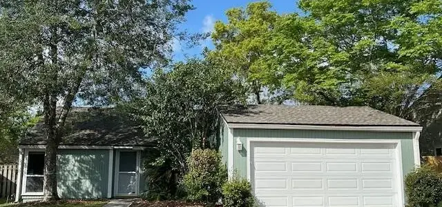 8064 Kilwinning Ln