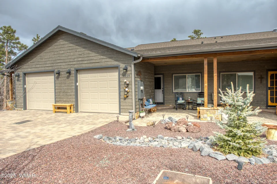 5859 Apollo Way 5859 Apollo Way