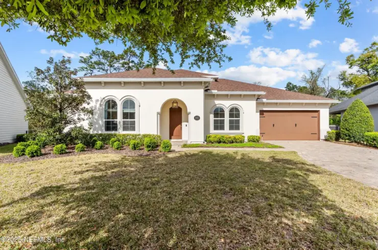 8669 Mabel Dr