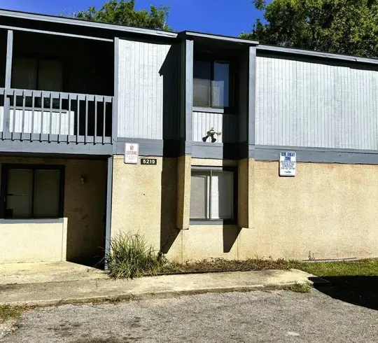 5219 Westchase Ct Apt 3