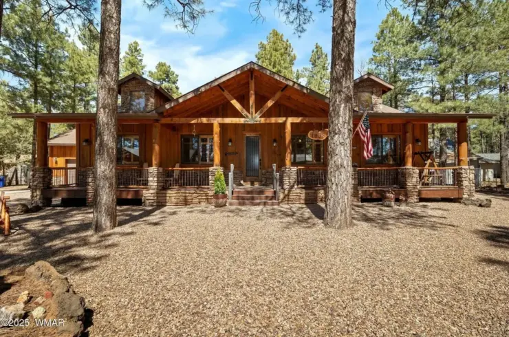 1038 W Deer Crossing Dr