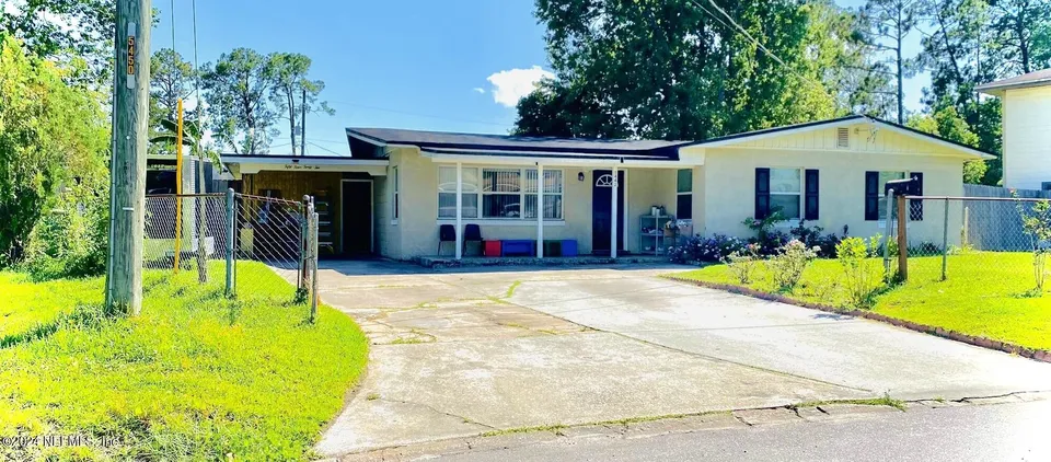 5442 Juno Dr 5442 Juno Dr