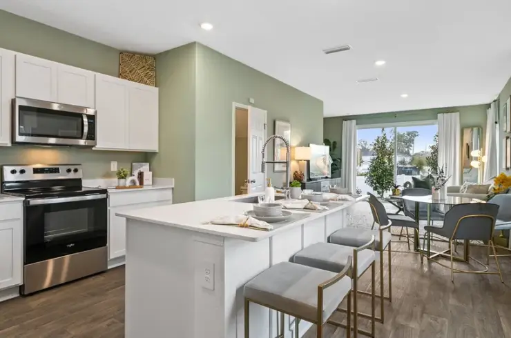 5944 Ortega Lake Dr