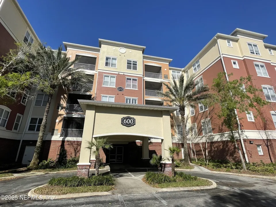 4480 Deerwood Lake Pkwy Unit 656 4480 Deerwood Lake Pkwy Unit 656