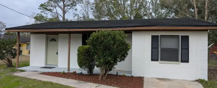 4725 Roanoke Blvd