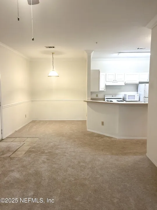 13810 Sutton Dr N Unit 717 13810 Sutton Dr N Unit 717