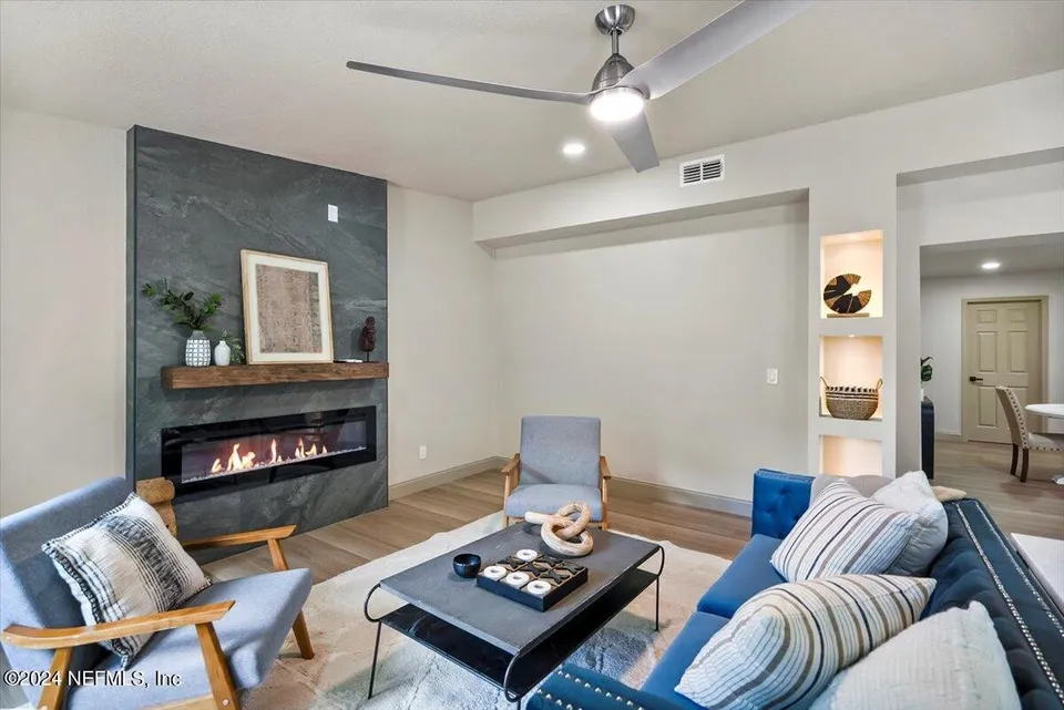 1569 Arzel Ct 1569 Arzel Ct