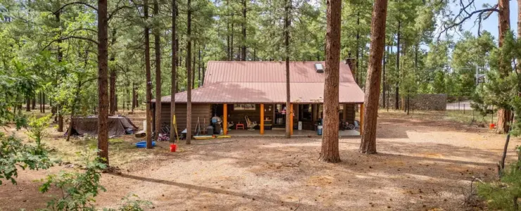 1109 W Hummingbird Cir