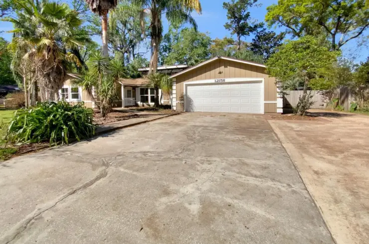 12158 Blackfoot Ct