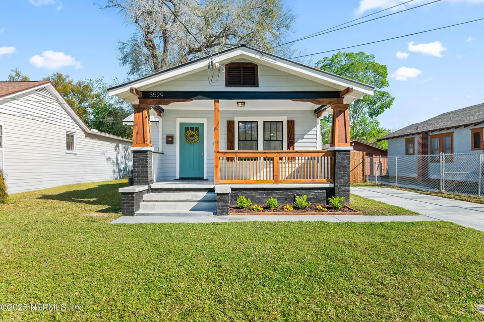 3529 Dellwood Ave 3529 Dellwood Ave