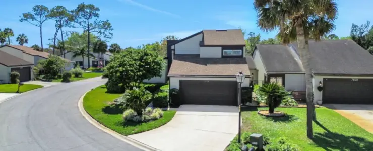 7838 Baymeadows Cir W