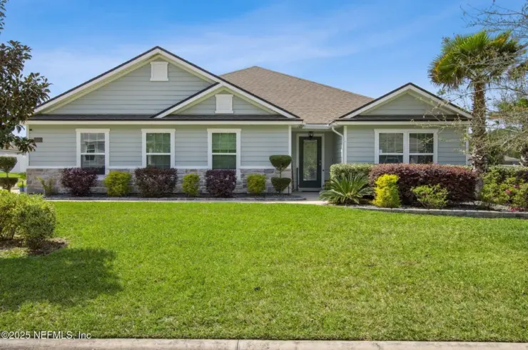11592 Paceys Pond Cir