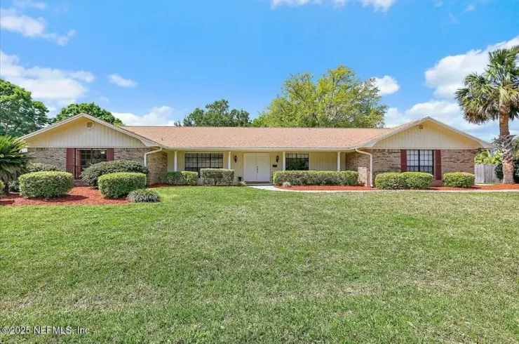 2250 Spanish Moss Dr