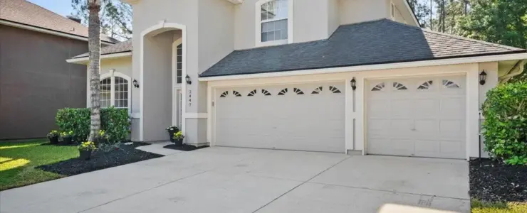 2447 Golfview Dr