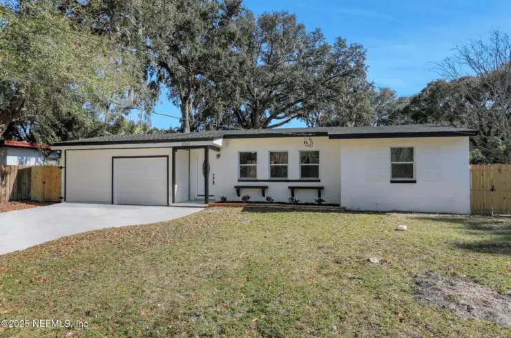 5517 Graywood Rd