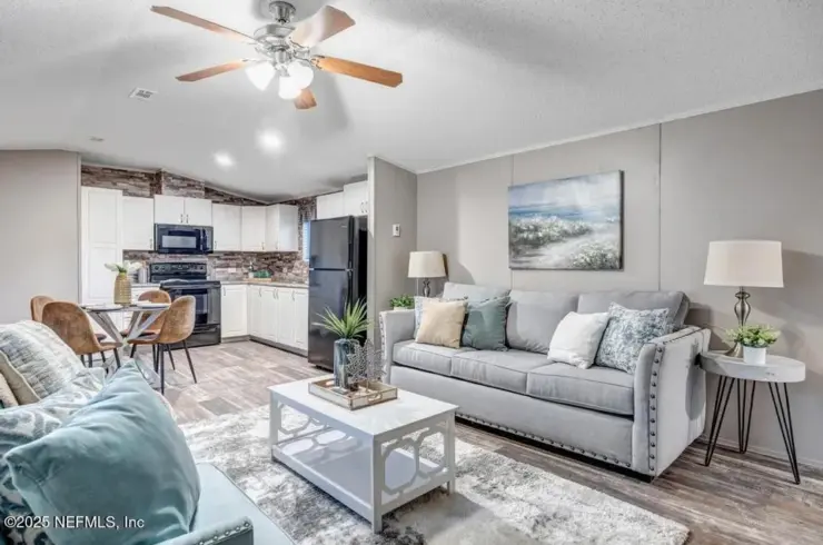 13152 Cole Ct