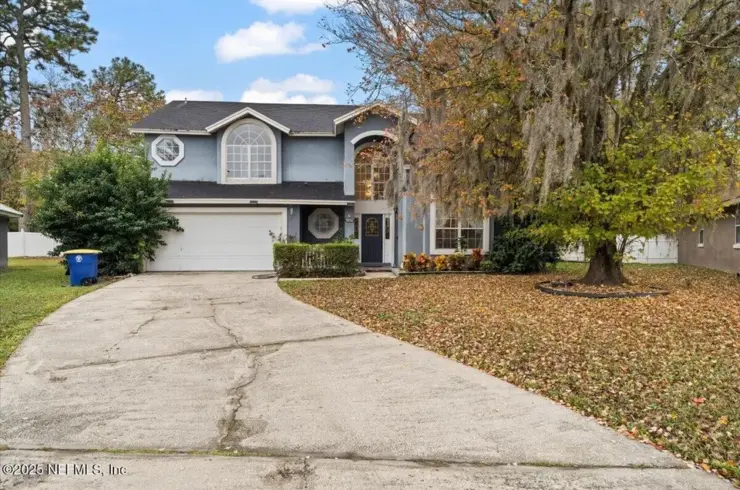 5932 Covered Creek Ln
