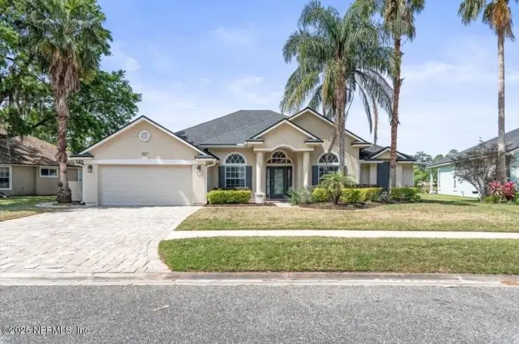 1907 Vista Lakes Dr