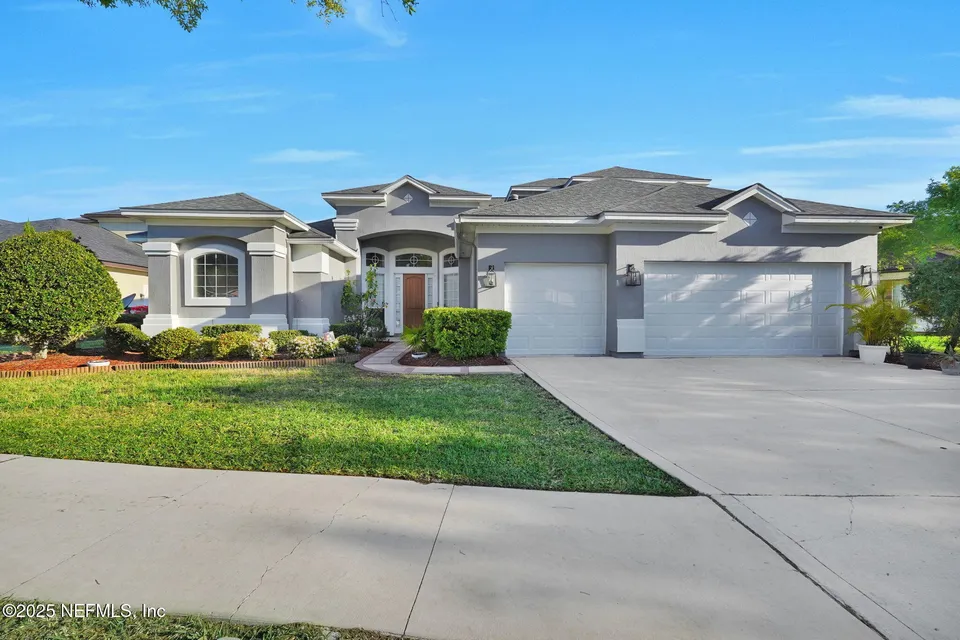 6303 Green Myrtle Dr 6303 Green Myrtle Dr