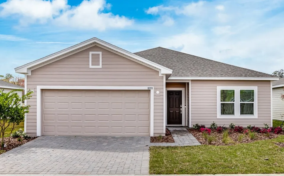 8555 Lilias Cir 8555 Lilias Cir