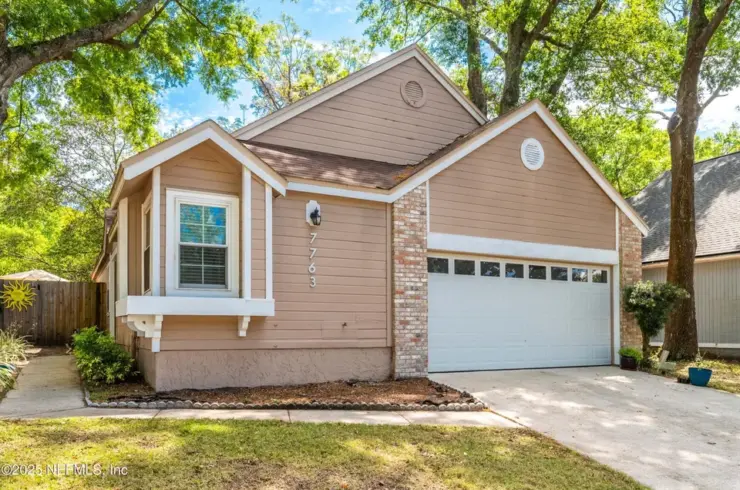 7763 Mystic Point Ct E