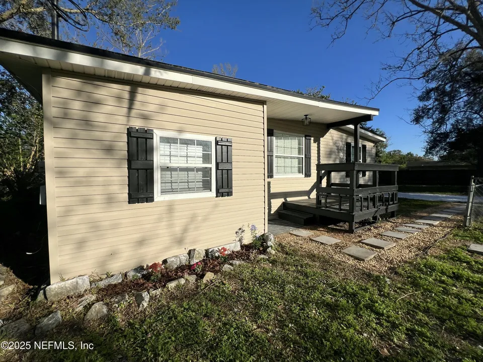13603 Lyle Rd 13603 Lyle Rd