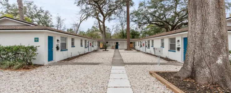 3329 Mayflower St Unit 3331