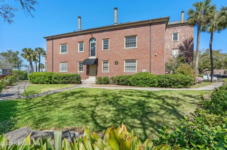 847 Lasalle St Unit 847