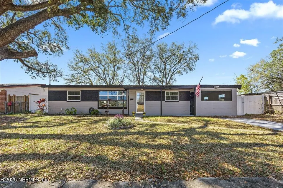 11634 Surfwood Ave 11634 Surfwood Ave