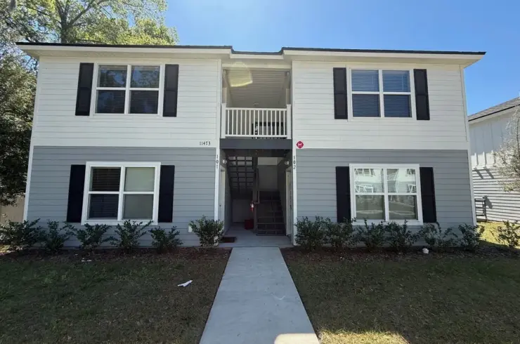 11473 Oakfield Ct