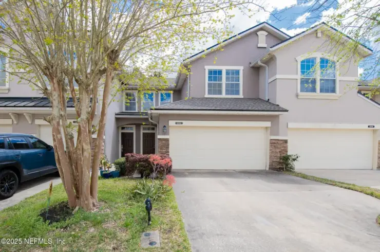6142 Bartram Village Dr