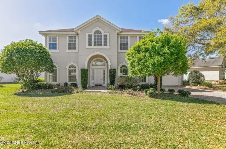 12760 Michaels Landing Cir N