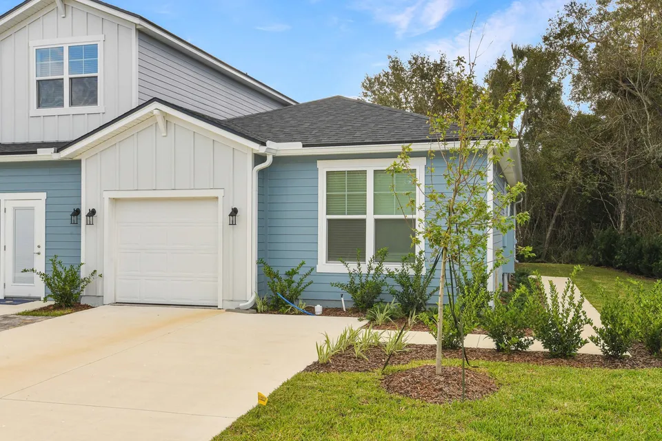 200 Misty Harbor Trce 200 Misty Harbor Trce