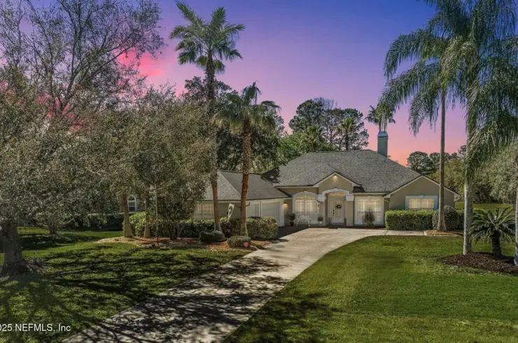 1624 Colonial Dr