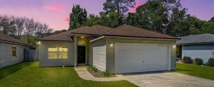 2794 Lantana Lakes Dr