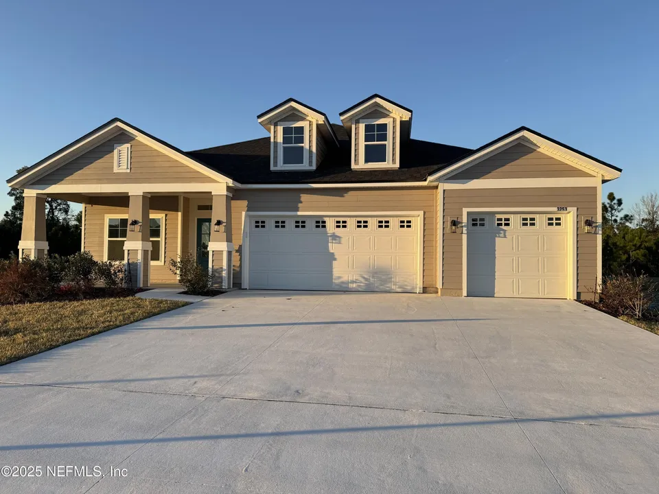 2675 Charmer Ct 2675 Charmer Ct