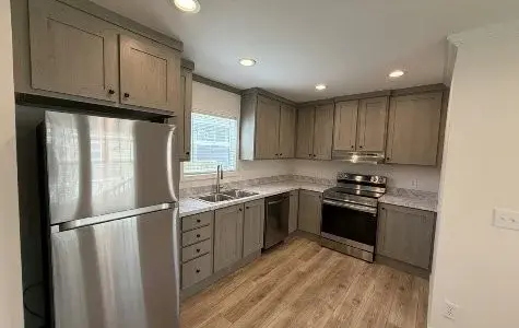 10201 W Beaver St Lot 382