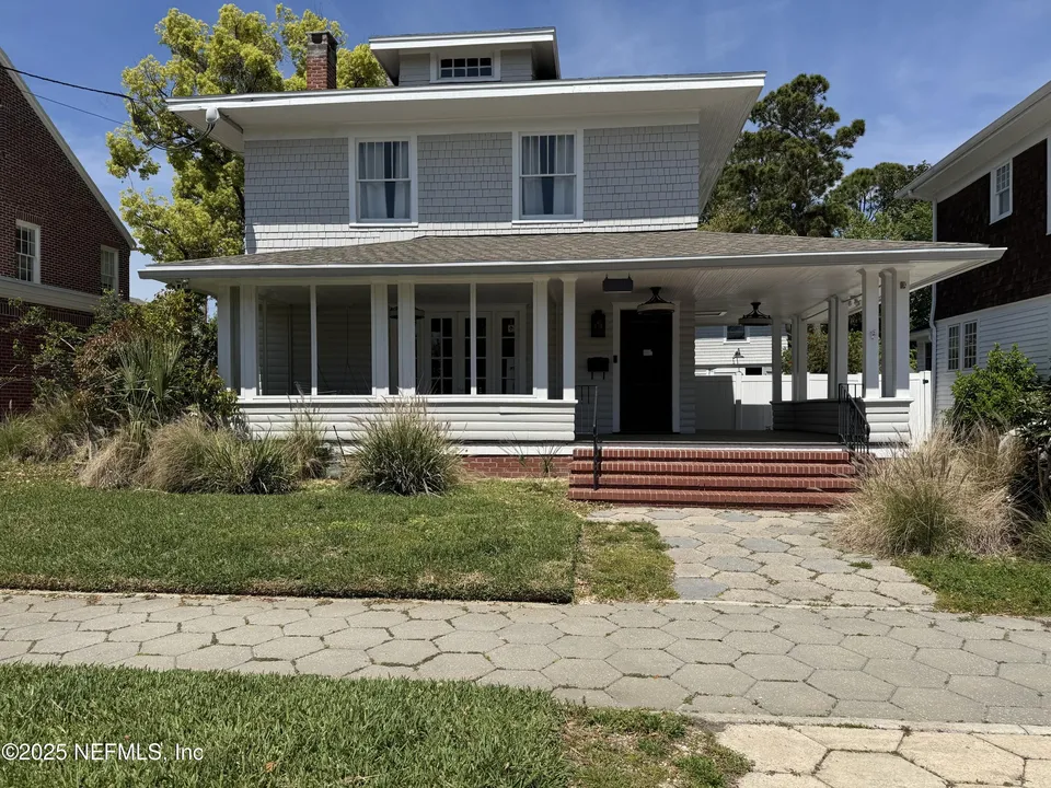 2239 Saint Johns Ave 2239 Saint Johns Ave