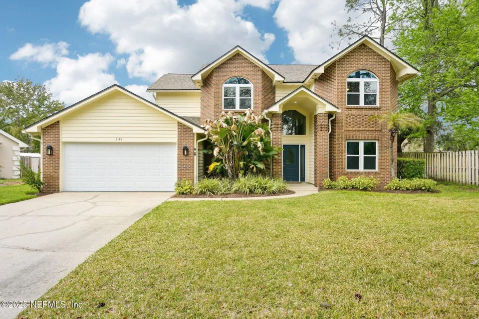 2146 Walkabout Ct 2146 Walkabout Ct