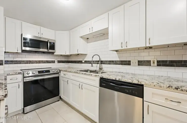5811 Atlantic Blvd Unit 149