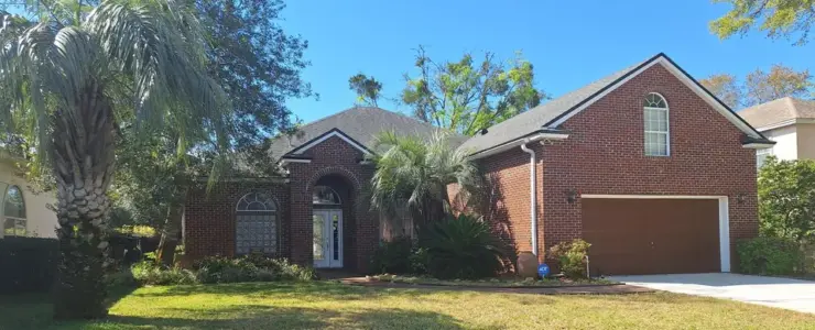 13838 Salford Ct