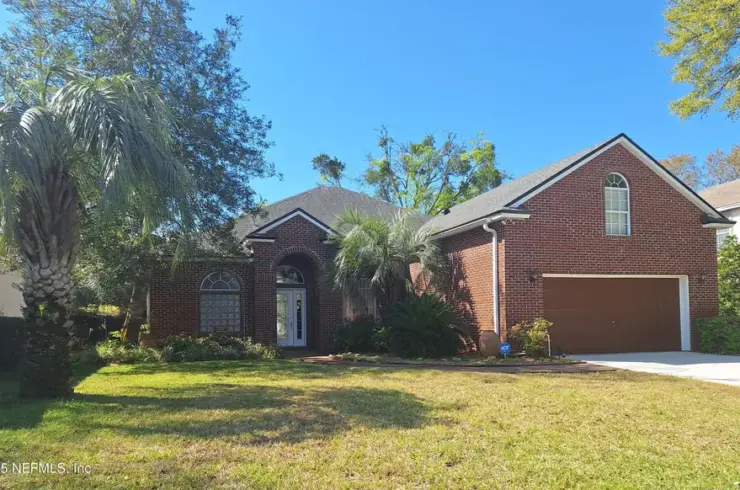 13838 Salford Ct