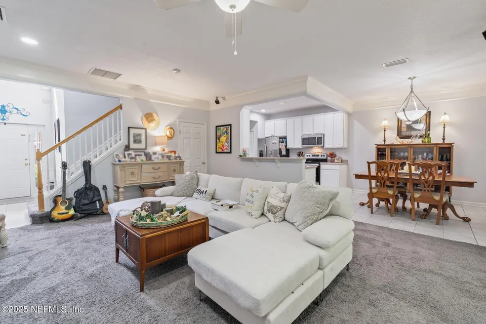 11075 Castlemain Cir E Unit 11075 11075 Castlemain Cir E Unit 11075