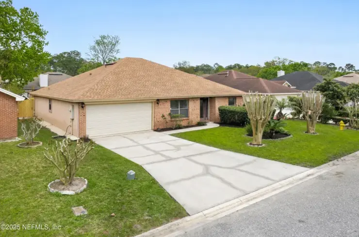 11281 Chapelgate Ln
